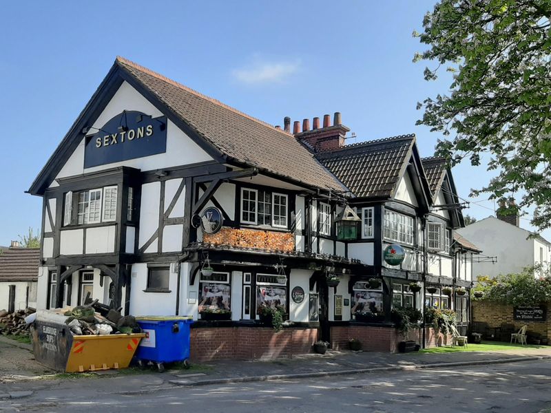 Sextons - Weston Green. (Pub, External, Key). Published on 25-04-2020