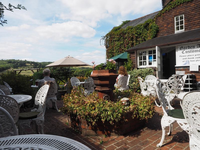 King William IV - Mickleham (garden view). (Pub, External, Garden). Published on 17-10-2016 