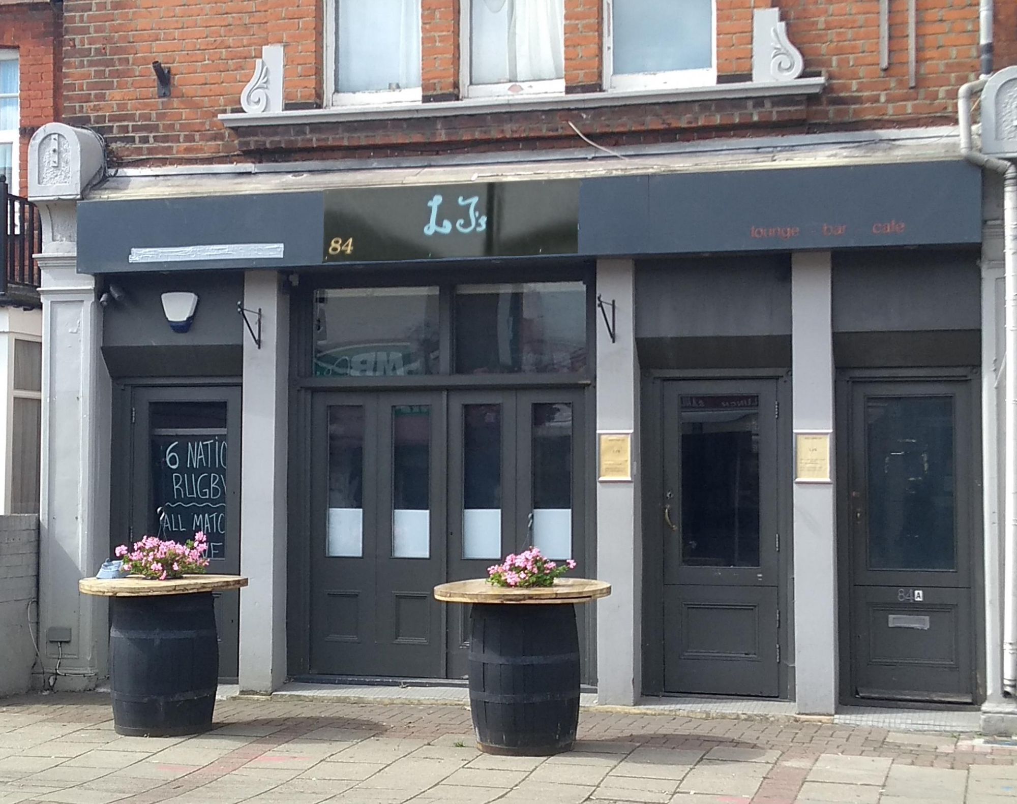 LJs - East Molesey. (Pub, External, Key). Published on 11-12-2020