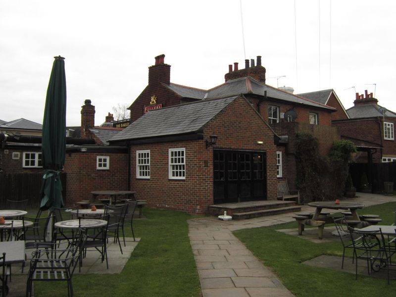 Barley Mow - Epsom. (Pub, External). Published on 05-04-2013 