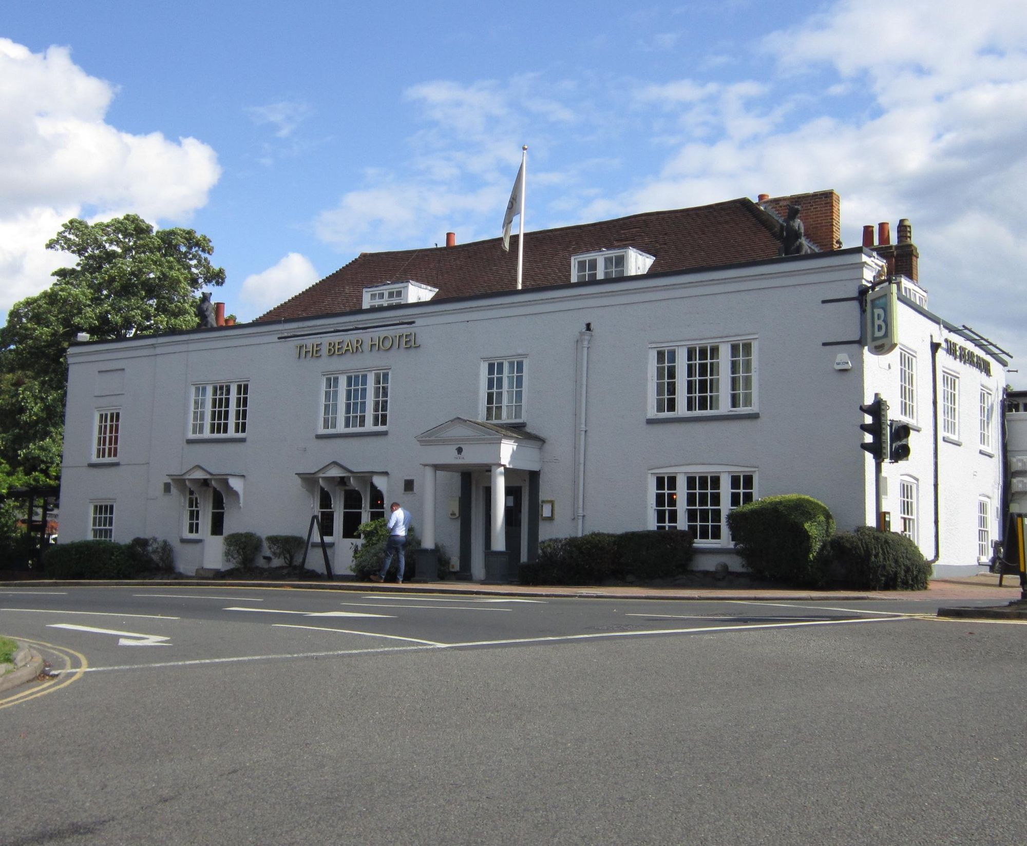 Bear - Esher. (Pub, External, Key). Published on 14-09-2017