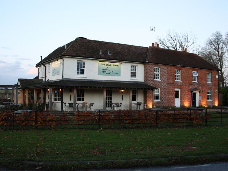 Black Swan - Martyrs Green. (Pub, External, Key). Published on 18-01-2013