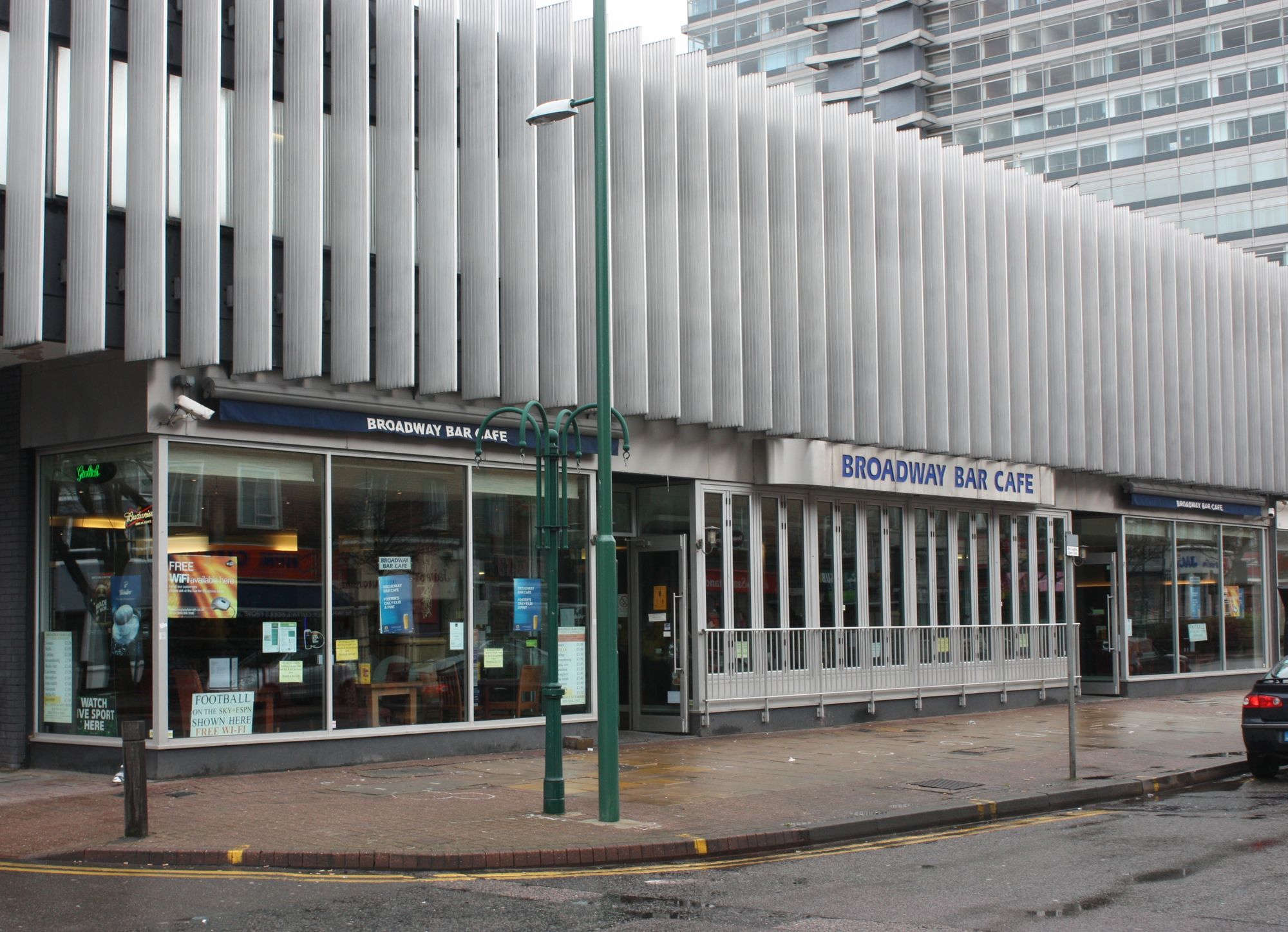 Broadway Bar Caf. (Pub, External, Key). Published on 18-03-2013