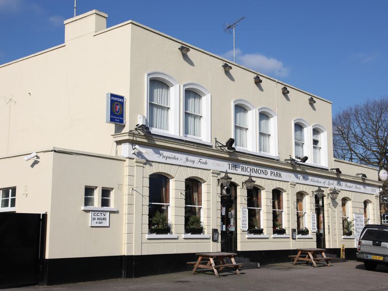 Richmond Park - Kingston. (Pub, External, Key). Published on 12-01-2013