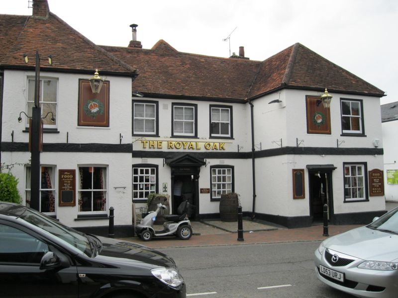 Royal Oak - Great Bookham. (Pub, External, Key). Published on 14-01-2013