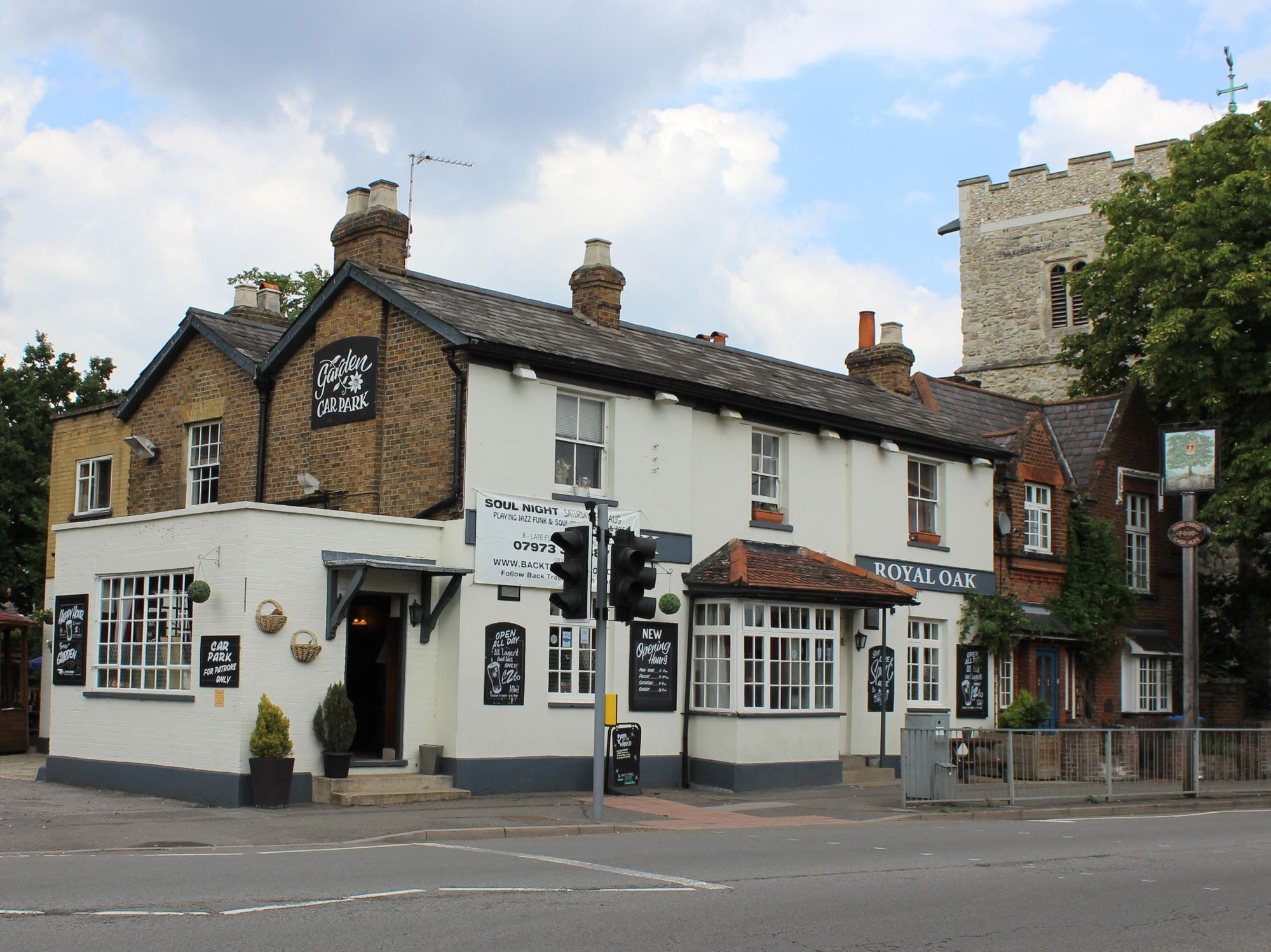 Royal Oak - West Molesey. (Pub, External, Key). Published on 30-08-2013