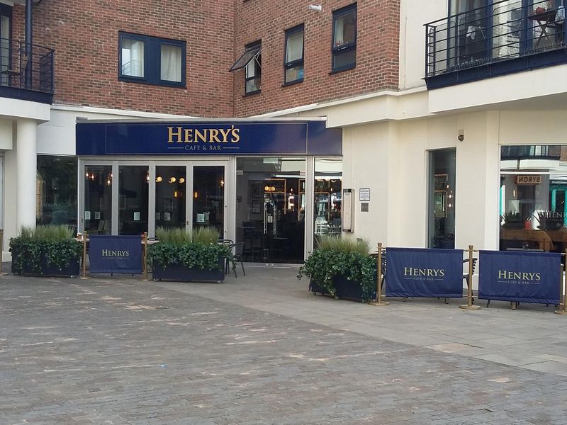 Henry's - Kingston. (Pub, External, Key). Published on 03-08-2017