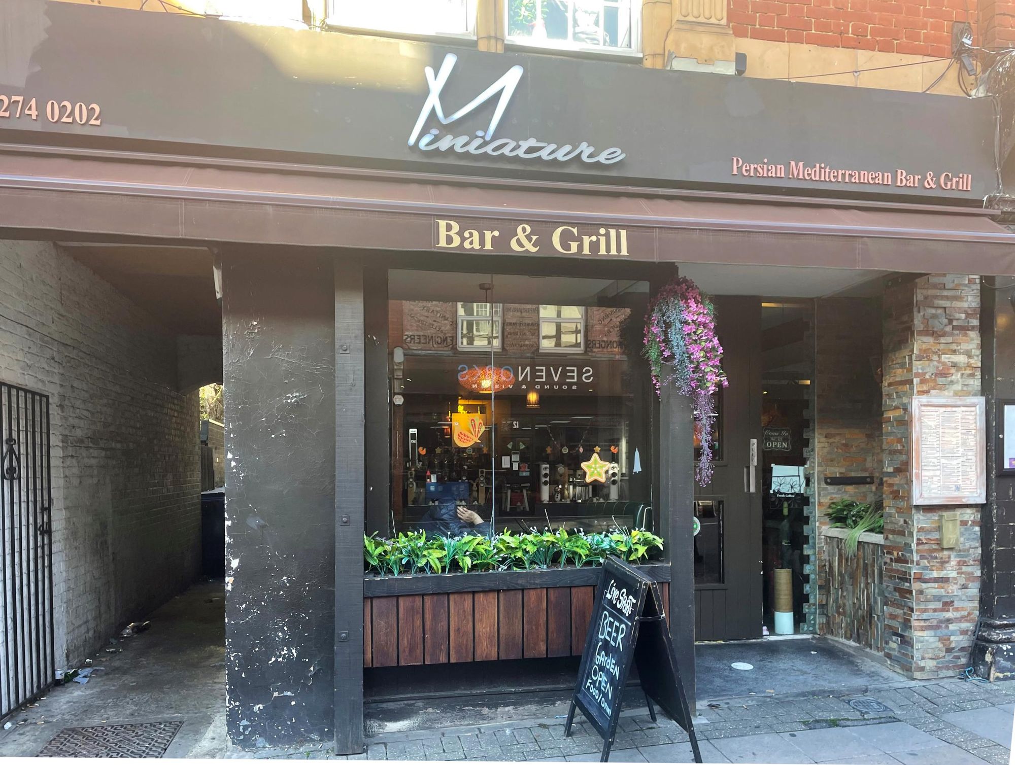 Miniature - Epsom. (Pub, External, Key). Published on 24-11-2022