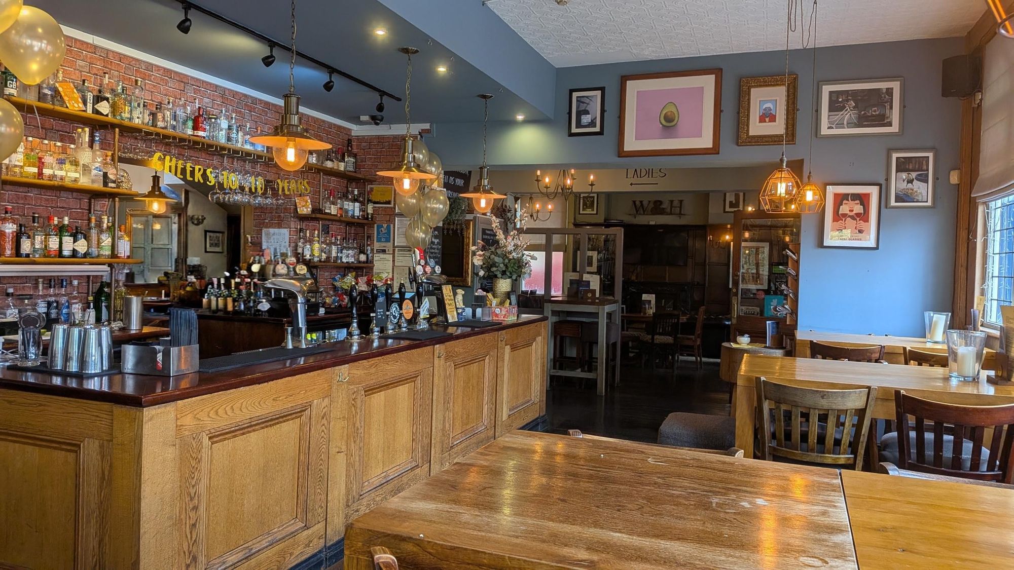 Internal Shot - September 2026. (Bar). Published on 08-09-2026