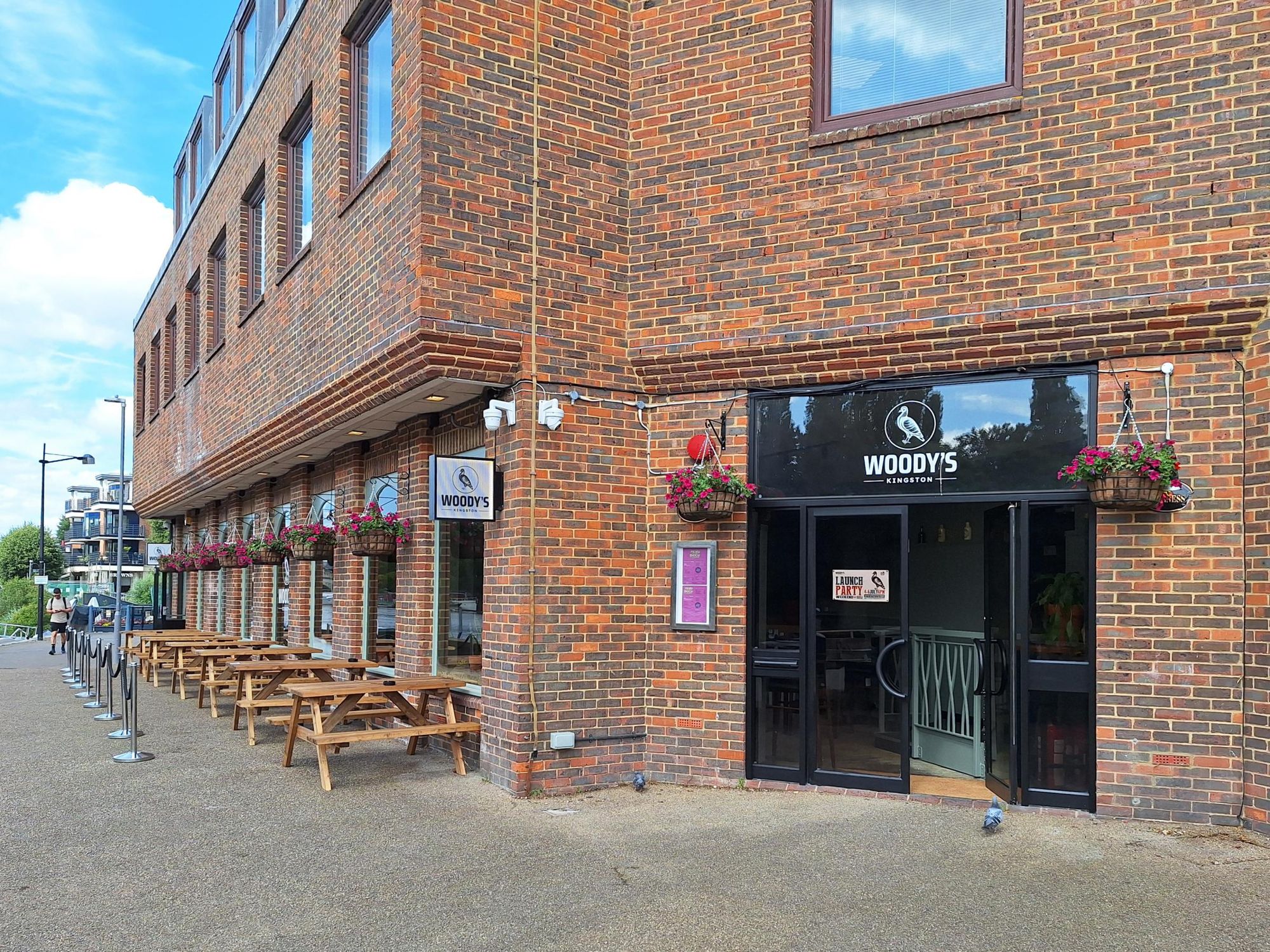 Woody's - Kingston - Front. (Pub, External, Key). Published on 05-07-2025