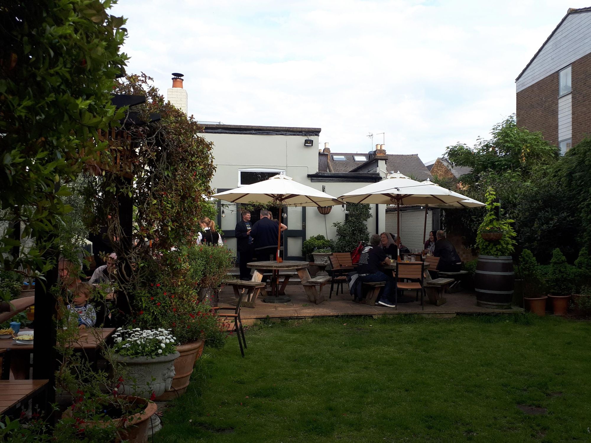 Wych Elm Garden. (Pub, External, Garden). Published on 14-05-2019