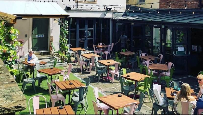 (Pub, Garden). Published on 30-01-2022