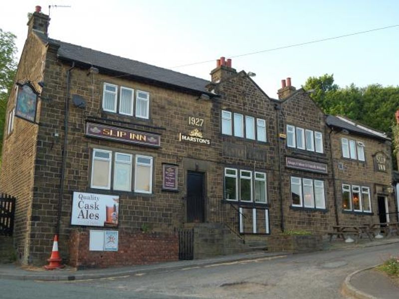 Thorpe Green Bowling & Social Club, Golcar CAMRA Experience