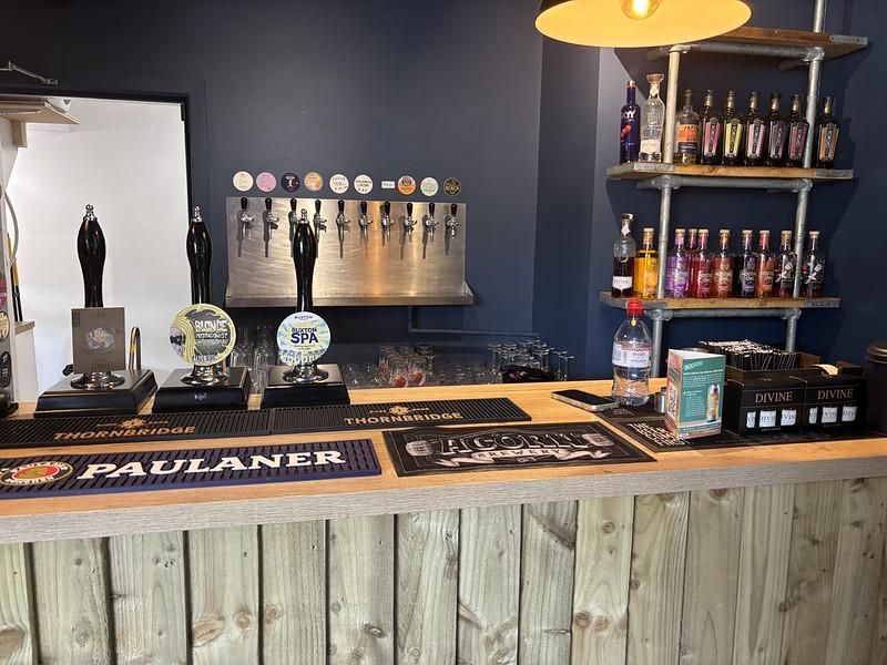 (Pub, Bar). Published on 10-06-2025