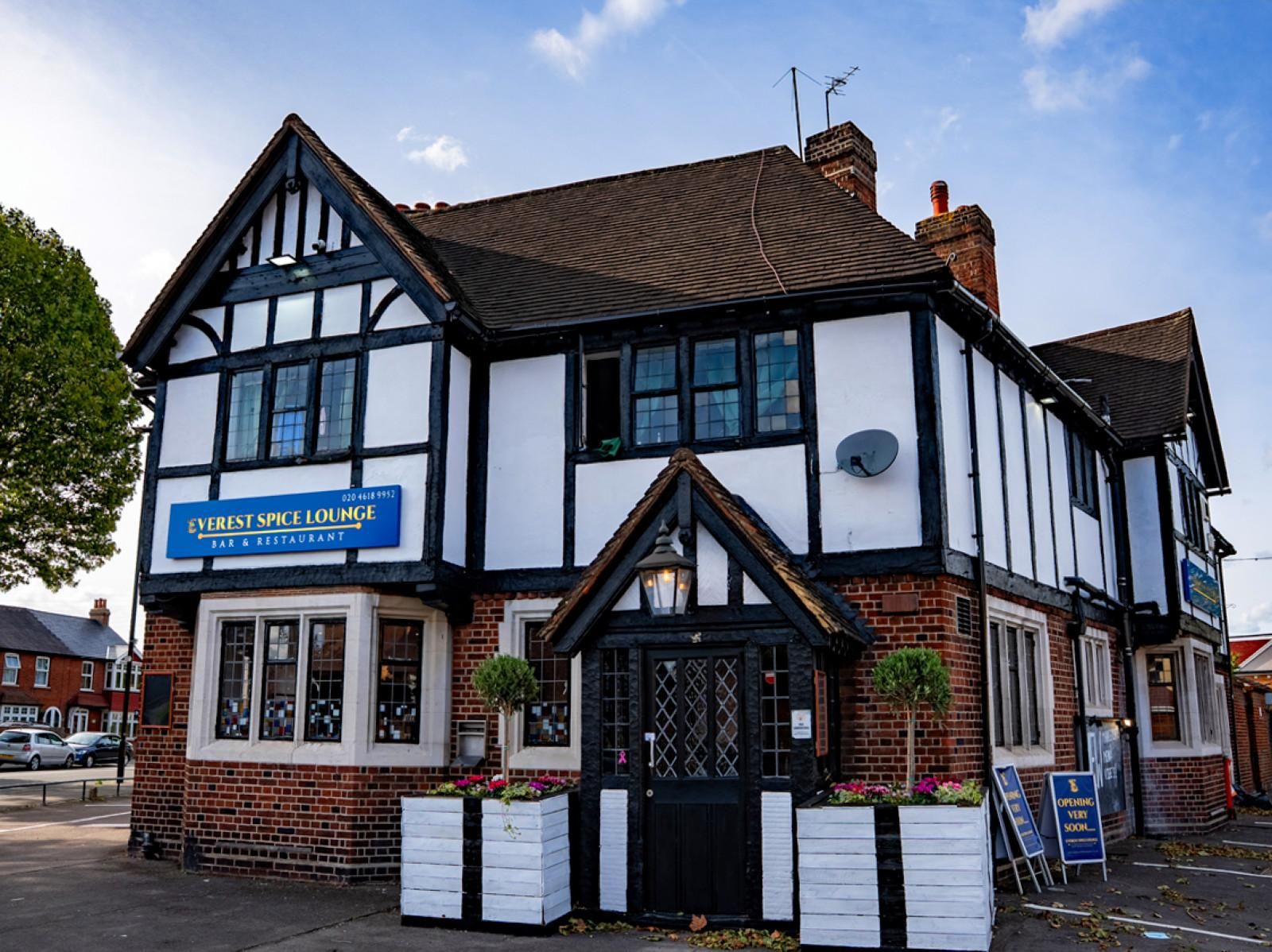 Everest Spice Lounge. (External, Key). Published on 01-02-2026