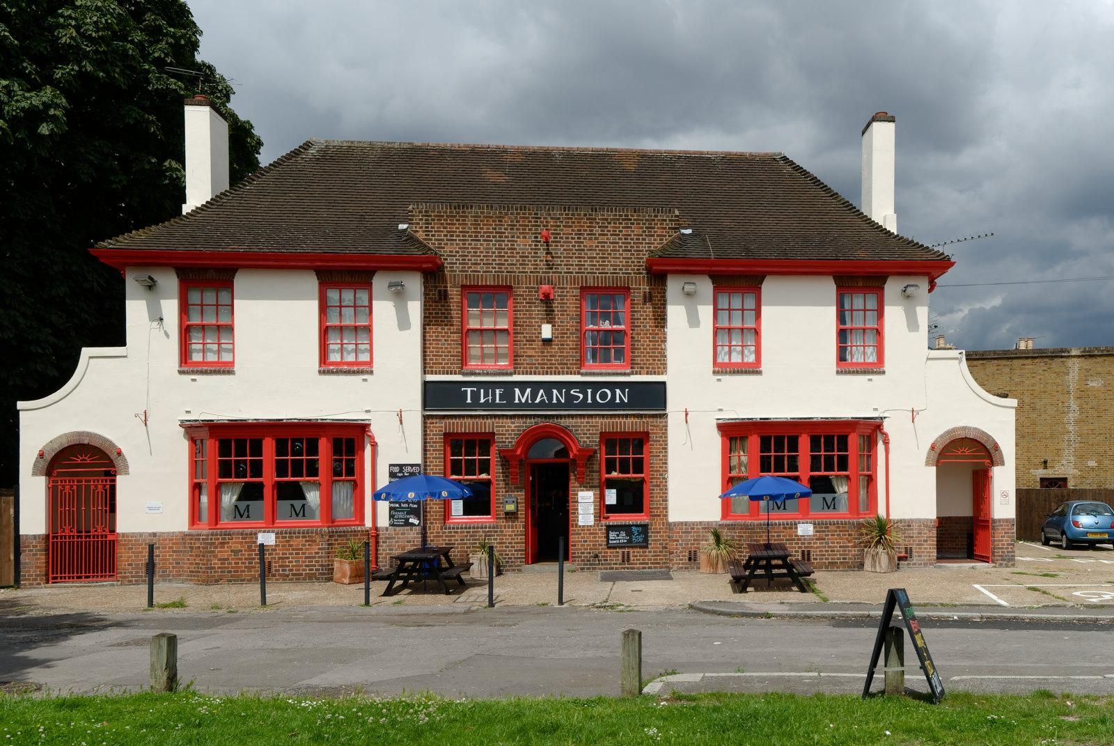 The Mansion, Feltham. Photo taken June 2011. (Pub, External, Key). Published on 27-03-2026