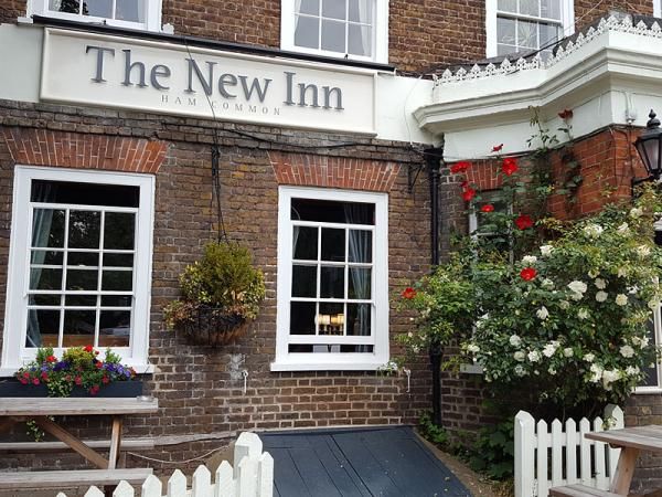 Close-up view taken in June 2016. (Pub, External). Published on 15-06-2016