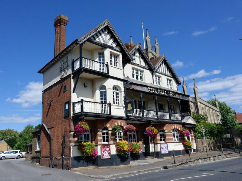 Bell Inn, Hampton (photo taken August 2025). (Pub, External, Key). Published on 10-08-2025