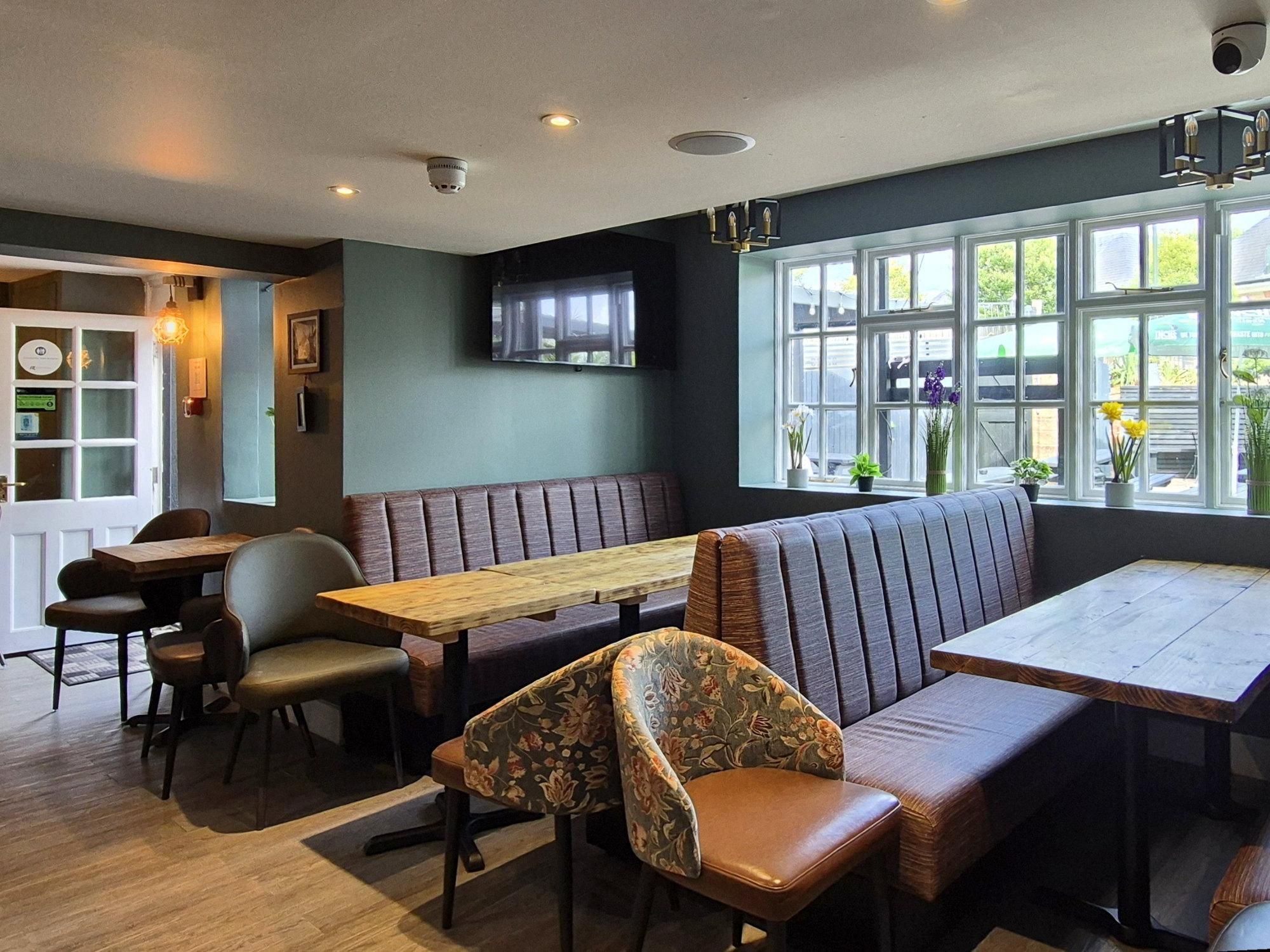The Railway Bell, Hampton (July 2026). (Pub). Published on 29-07-2026