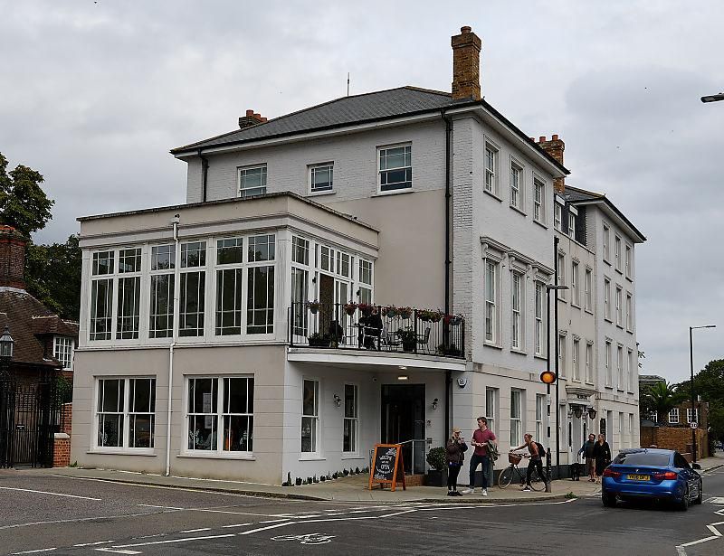 Lion Gate Coffee Shop | October 2023. (External, Restaurant, Key). Published on 02-10-2023