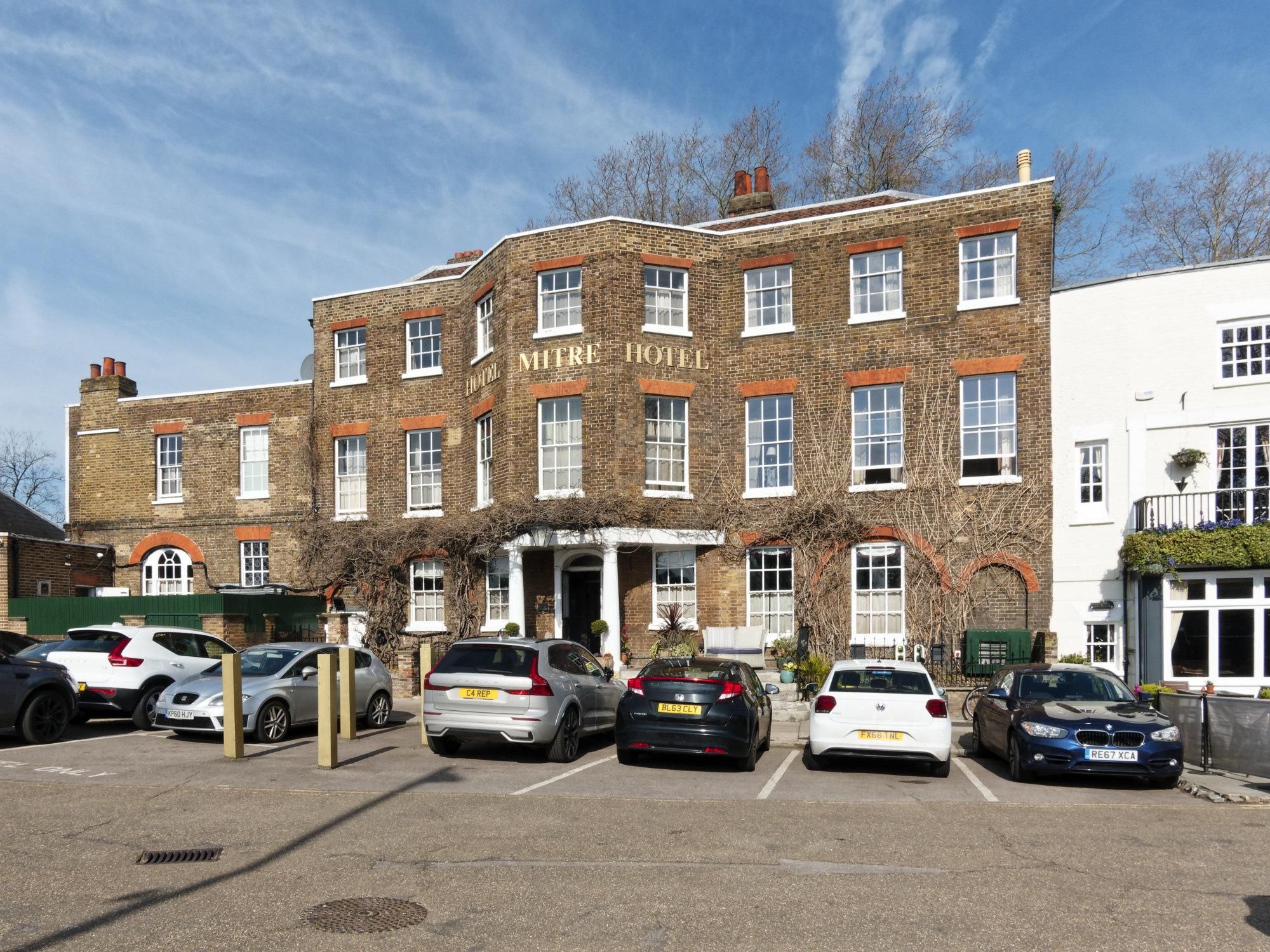 The Mitre Hotel - photo taken April 2023. (External, Key). Published on 07-08-2026