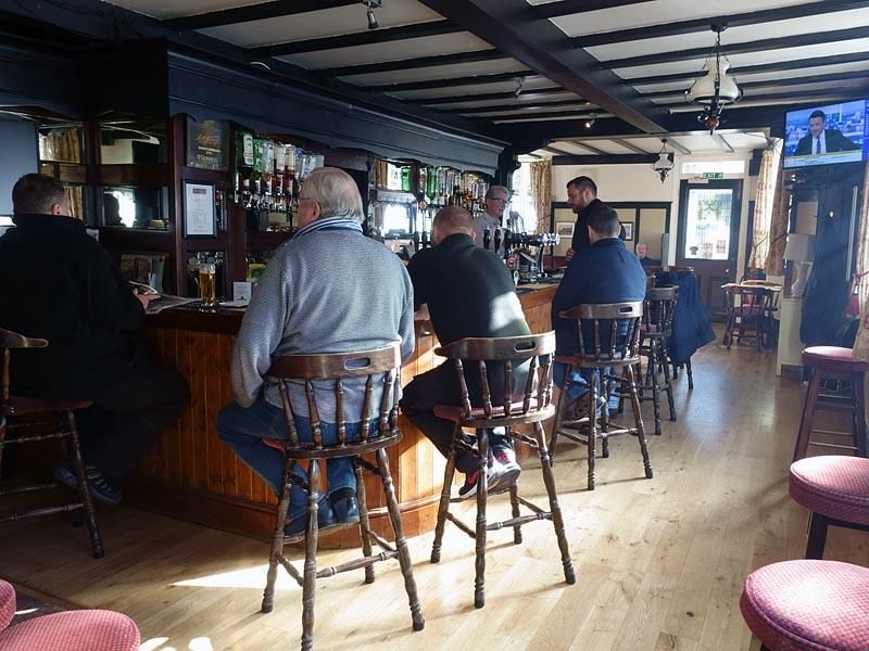 View of bar. (Pub, Bar, Customers). Published on 28-03-2017