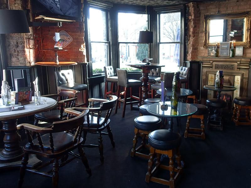 The Foresters Arms, Hampton Wick. (Pub). Published on 01-03-2018
