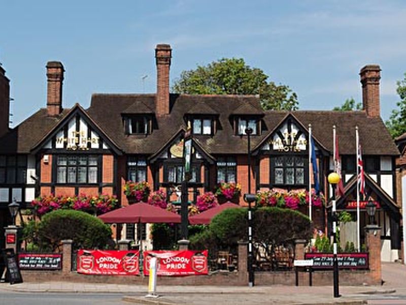 White Hart Hotel, Hampton Wick. (Pub, External, Key). Published on 26-04-2013