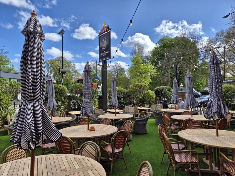 White Hart Hotel 'Garden', Hampton Wick. (Pub, External, Garden). Published on 14-04-2026 