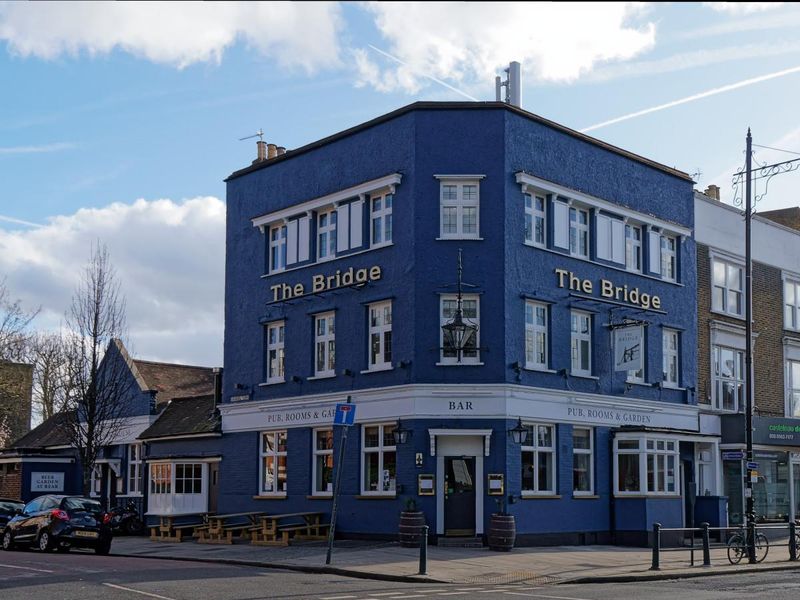 The Bridge, Barnes (photo taken Feb 2019). (Pub, External, Key). Published on 26-08-2025
