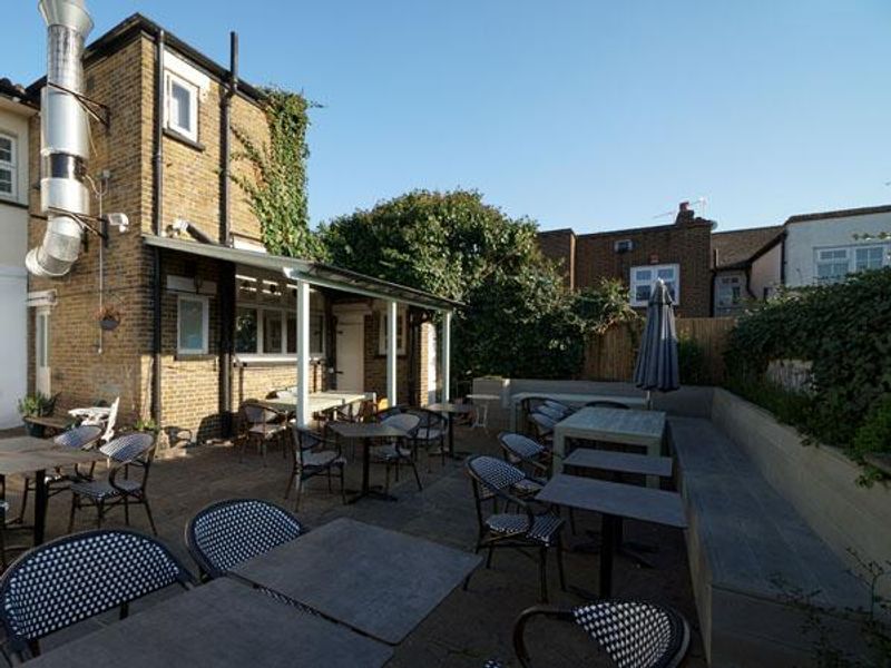 Brown Dog, garden (Feb 2019). (Pub, External, Garden). Published on 28-02-2019 