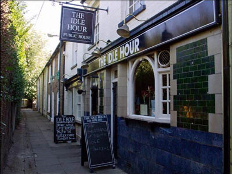 Idle Hour, Barnes. (Pub, External, Key). Published on 06-03-2013