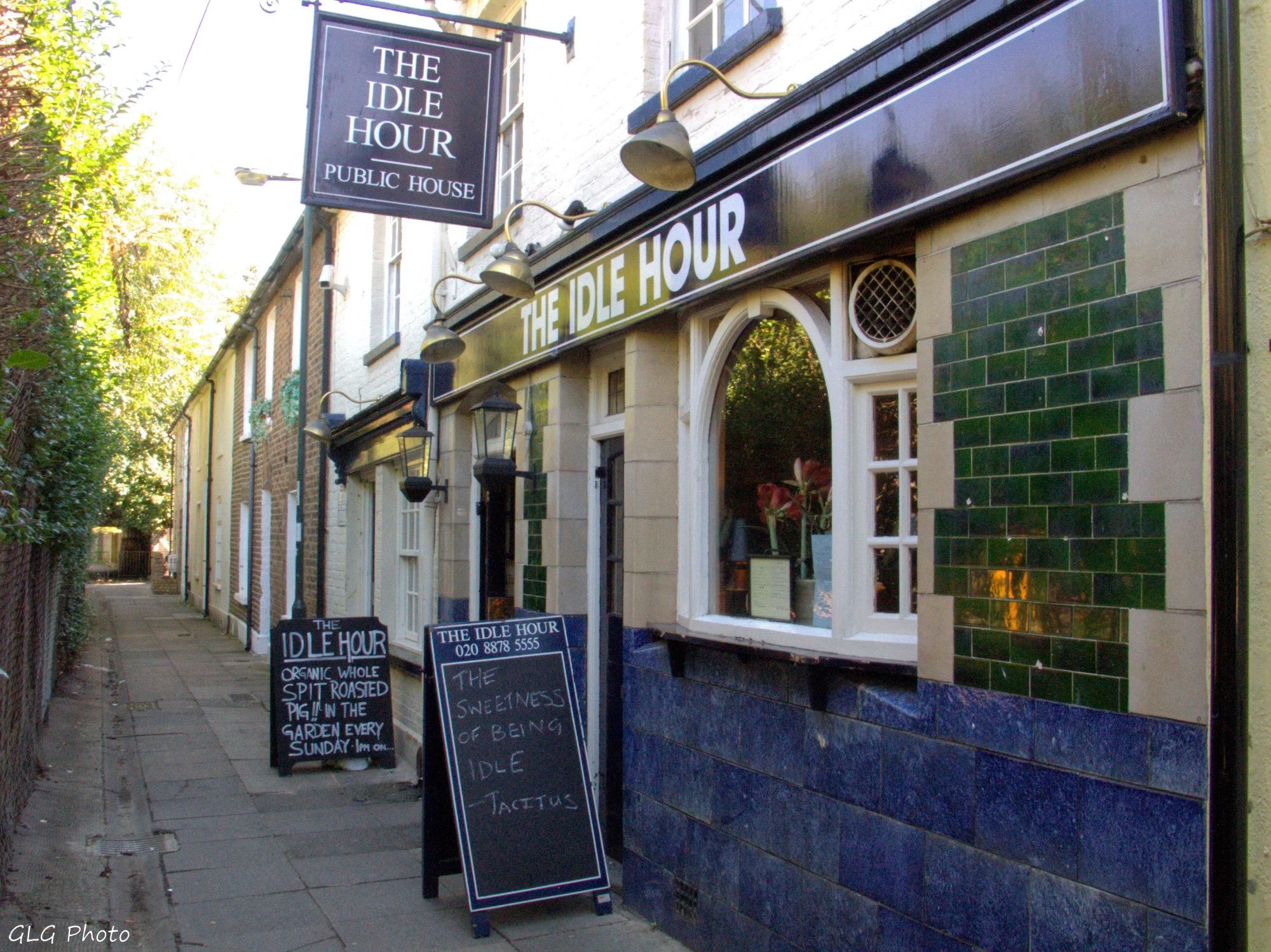 The Idle Hour, Barnes - photo August 2005. (Pub, External, Key). Published on 14-06-2026