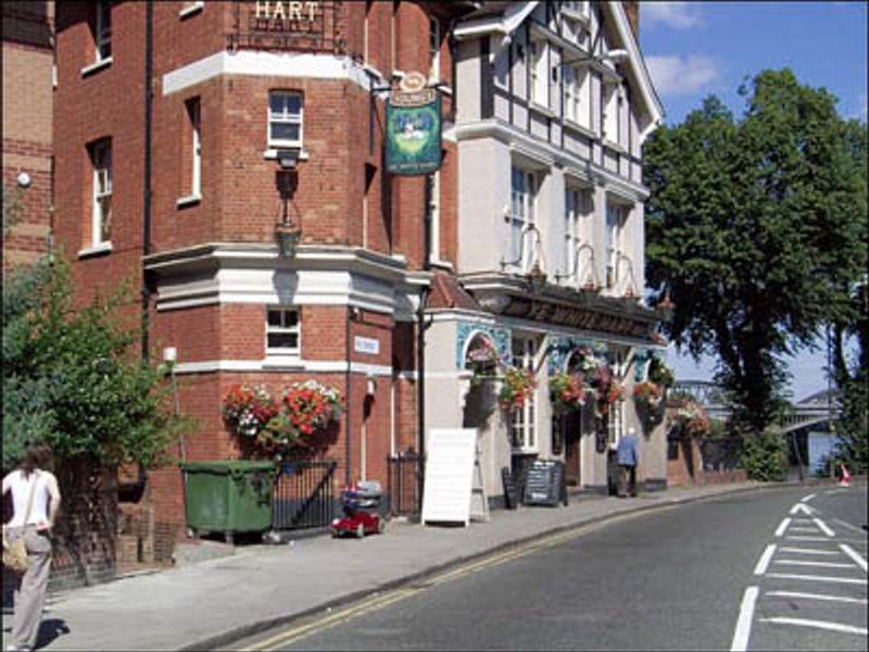 White Hart, Barnes. (Pub, External, Key). Published on 06-03-2013