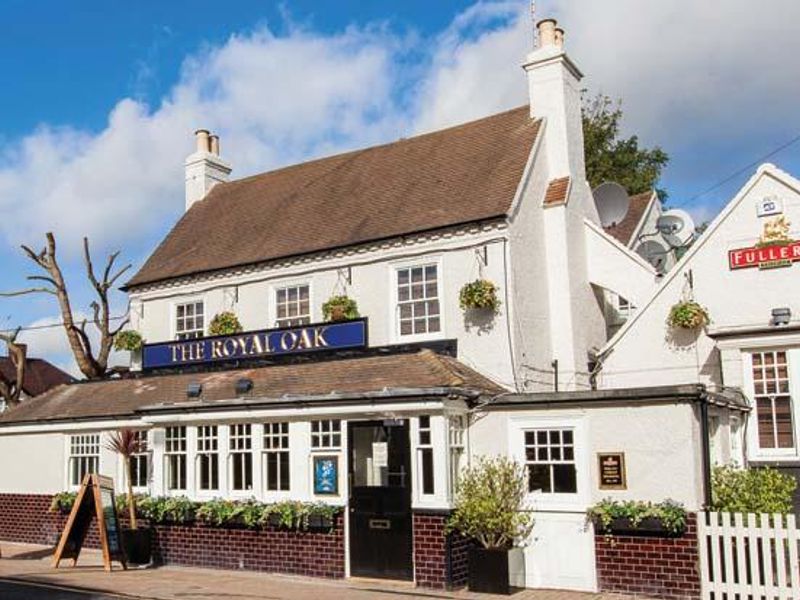 Royal Oak, Isleworth. (Pub, External, Key). Published on 02-05-2015