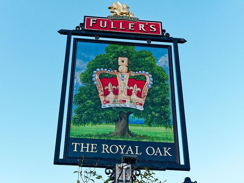 Royal Oak, Isleworth - June 2024. (Pub, Sign). Published on 10-07-2024