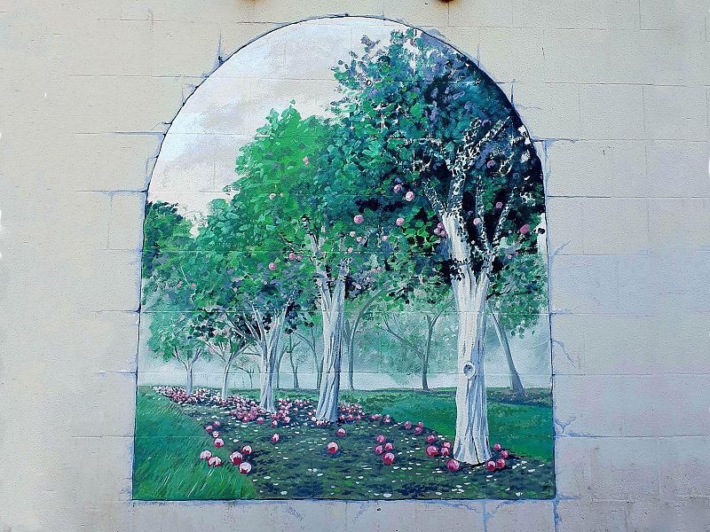 Painting on external side wall. (Pub, External). Published on 07-02-2023