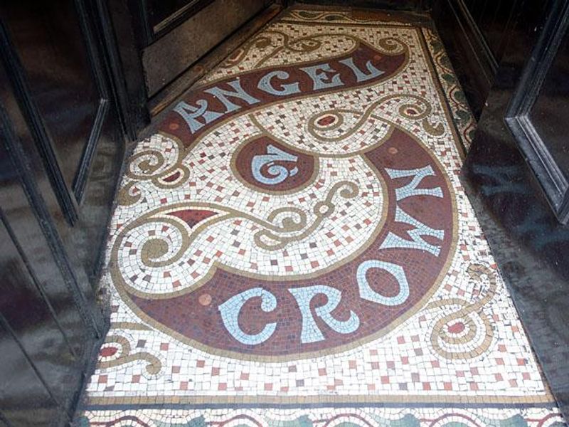 Mosaic on entry to the Pub. (Pub, External). Published on 04-09-2017 