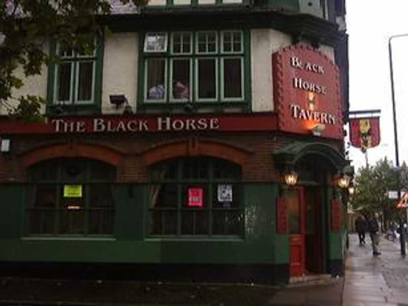 Black Horse. (Pub, External). Published on 16-08-2024 