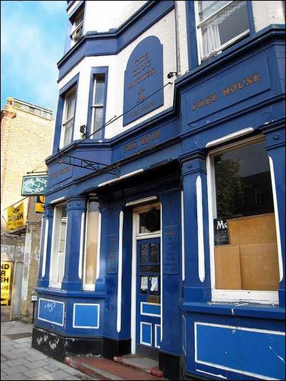 Now dwellings. (Pub, External, Key). Published on 26-04-2013