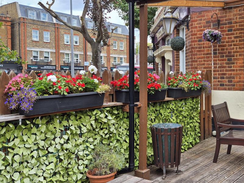 The Crown on Lower Mortlake Road, Richmond (September 2026). (Pub, External, Garden). Published on 11-09-2026 