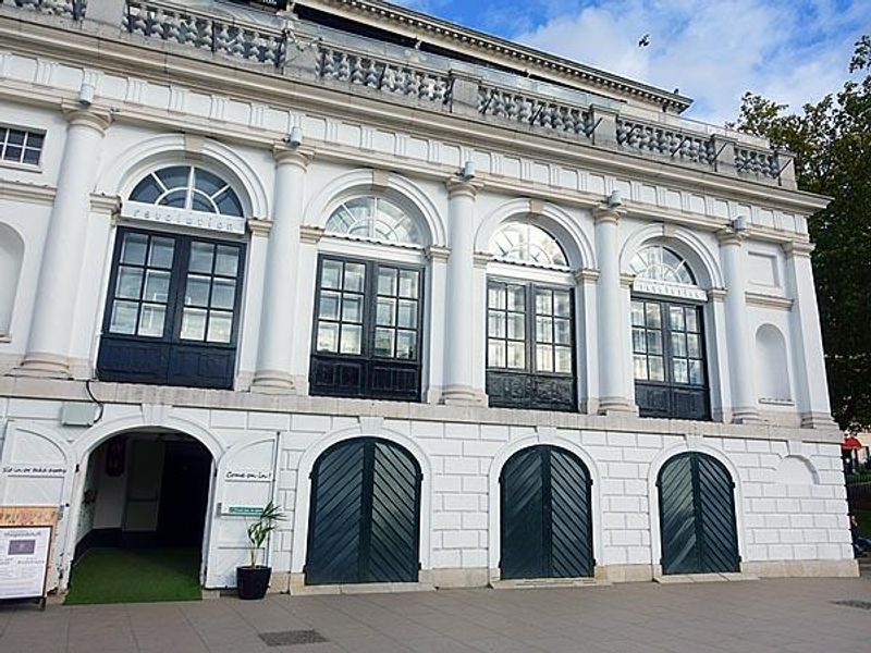 Revolution, Richmond. (Pub, External, Key). Published on 23-10-2017