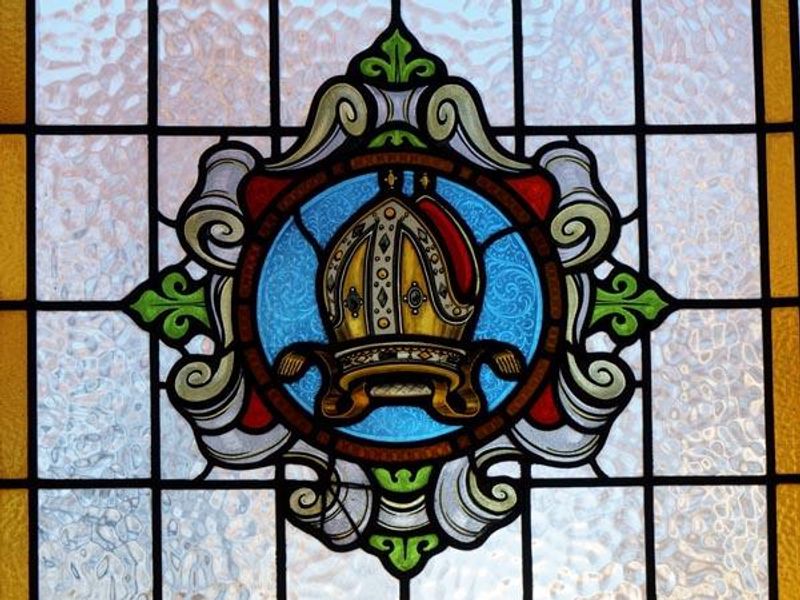 Stained glass leaded window. (Pub). Published on 16-02-2019