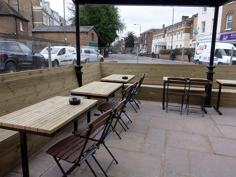 Red Cow, Richmond (Feb 2018). (Pub, External). Published on 09-02-2018