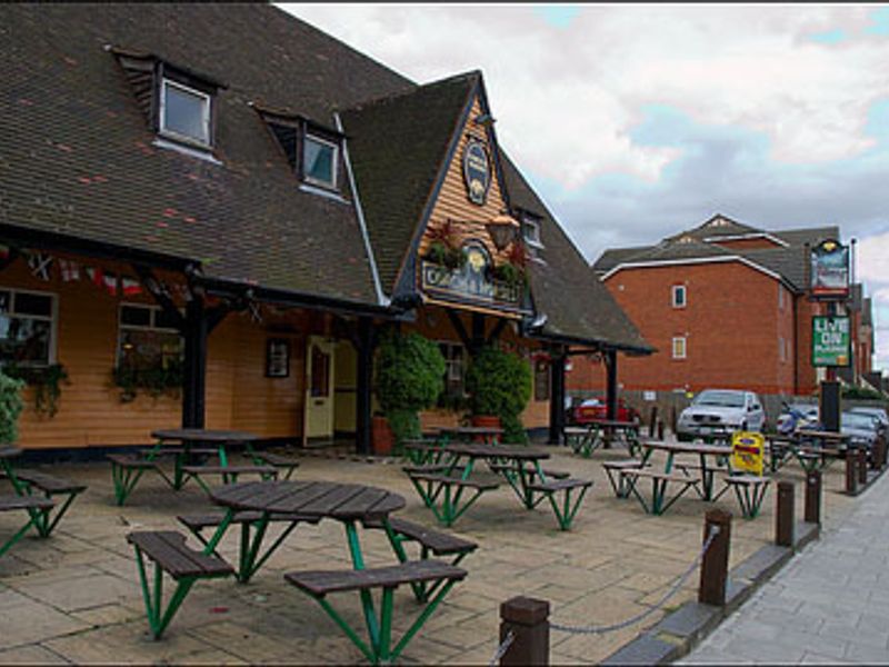 Coach & Horses,  Hounslow. (Pub, External, Key). Published on 06-03-2013 