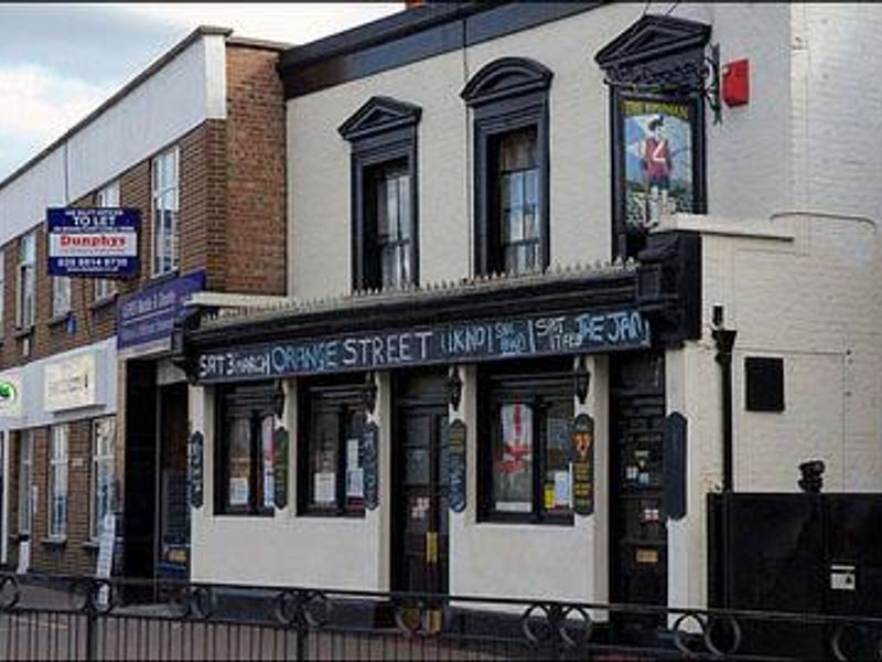 Before it became a Restaurant. (Pub, External, Key). Published on 04-01-2015