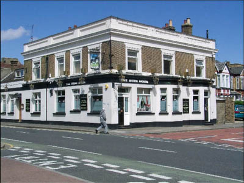 Shire Horse,  Hounslow. (Pub, External, Key). Published on 06-03-2013