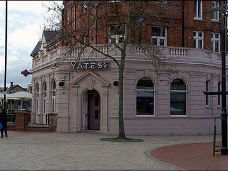 Yates,  Hounslow. (Pub, External, Key). Published on 06-03-2013