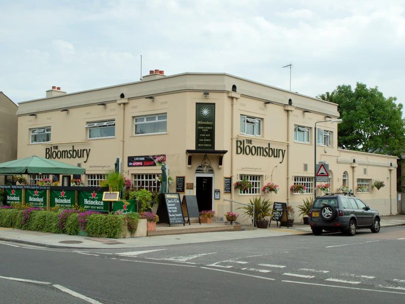 Bloomsbury, Twickenham (Aug 2011). (Pub, External, Key). Published on 23-01-2026