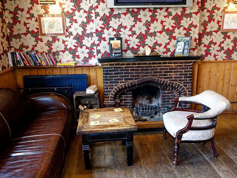The Old Anchor, Twickenham (2013). (Pub). Published on 27-02-2023